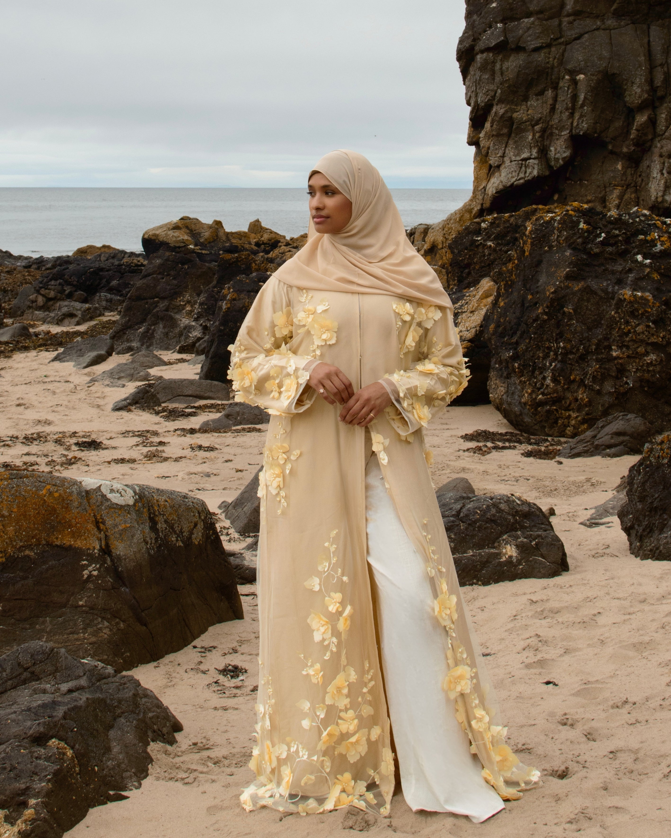 Buttercream - 3D Floral Abaya