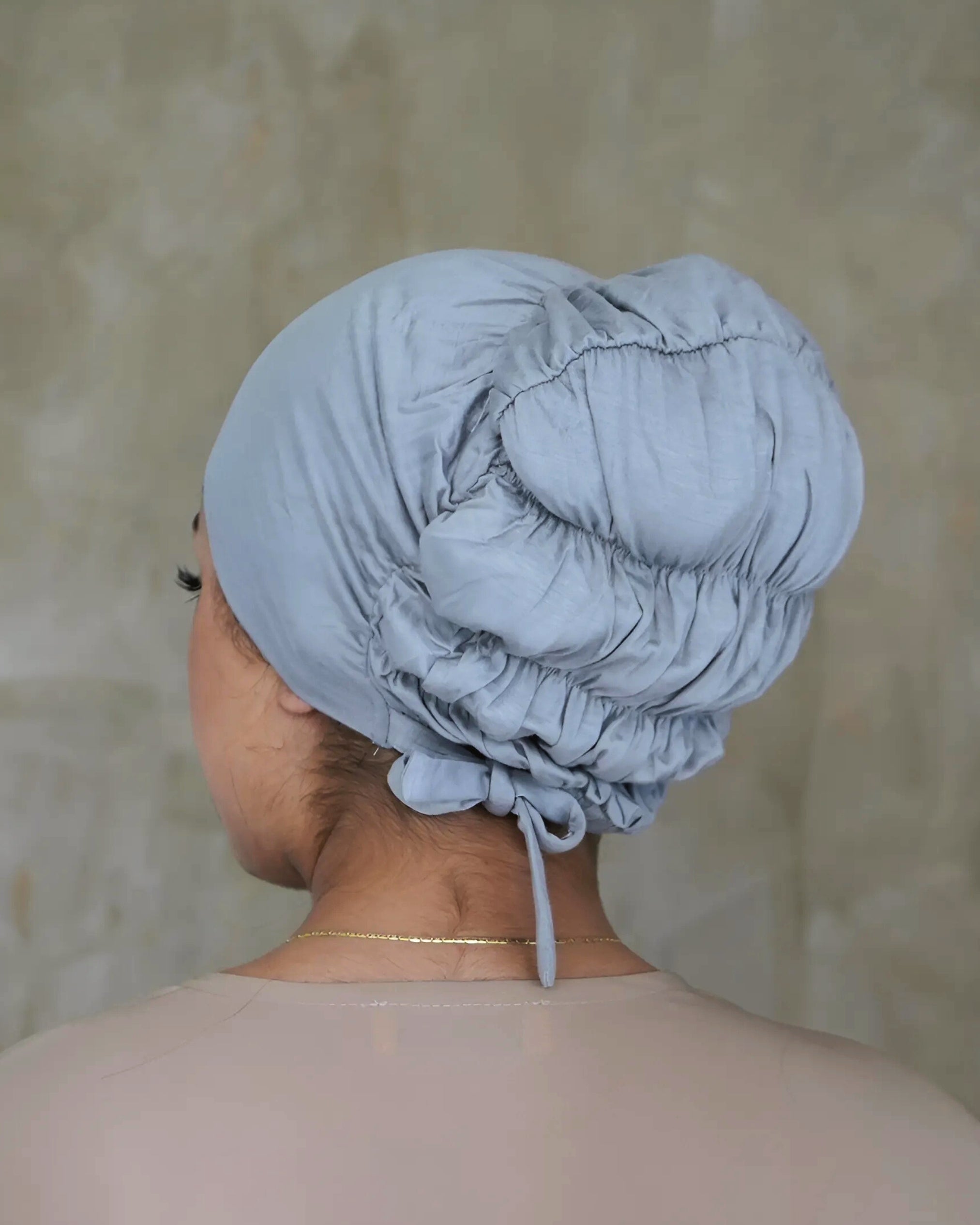Grey Tie Back UnderCap