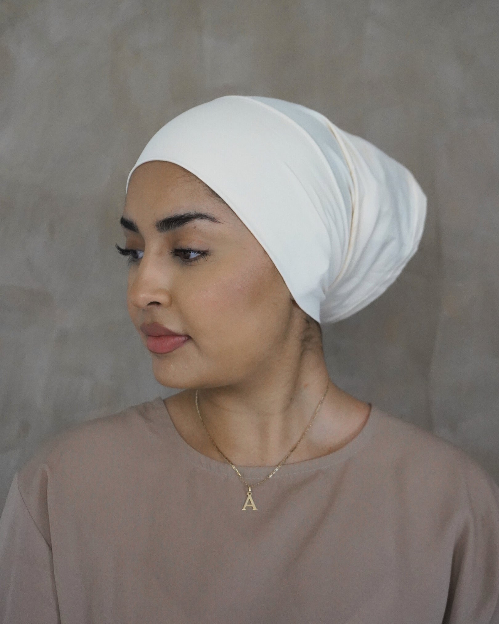 Cream Tube Undercap