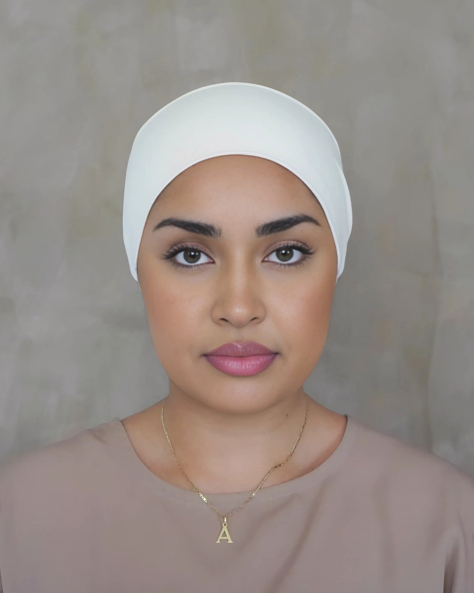 Cream Tube Undercap