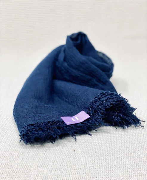 Navy Crinkle Cotton Hijab